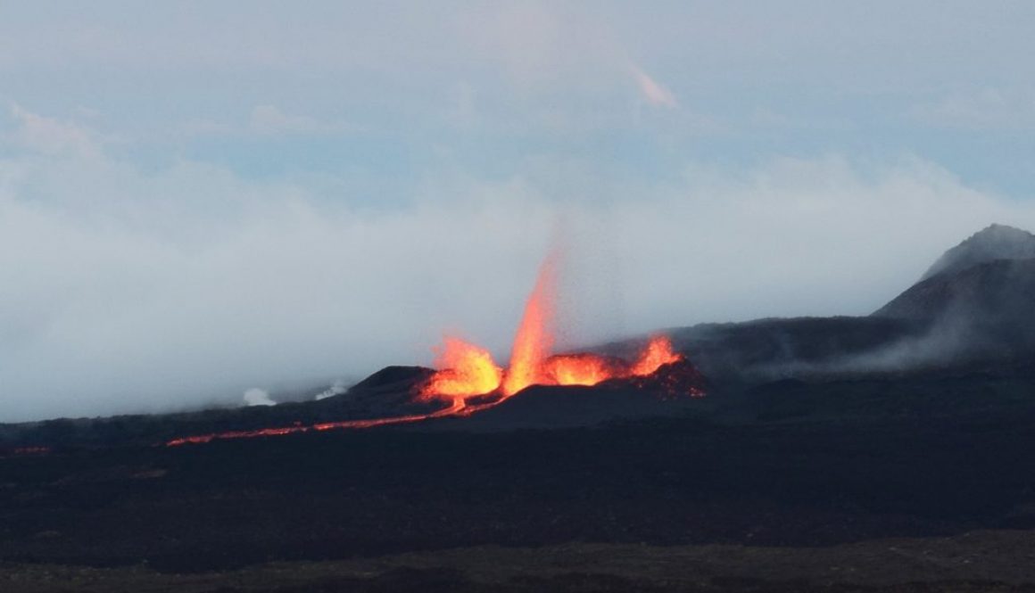 Notre première éruption volcanique : un moment magique   